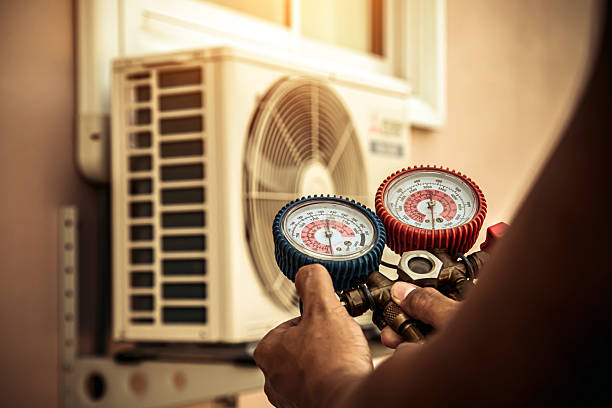 Professional Air Conditioning Service technician working in Waterloo, NE